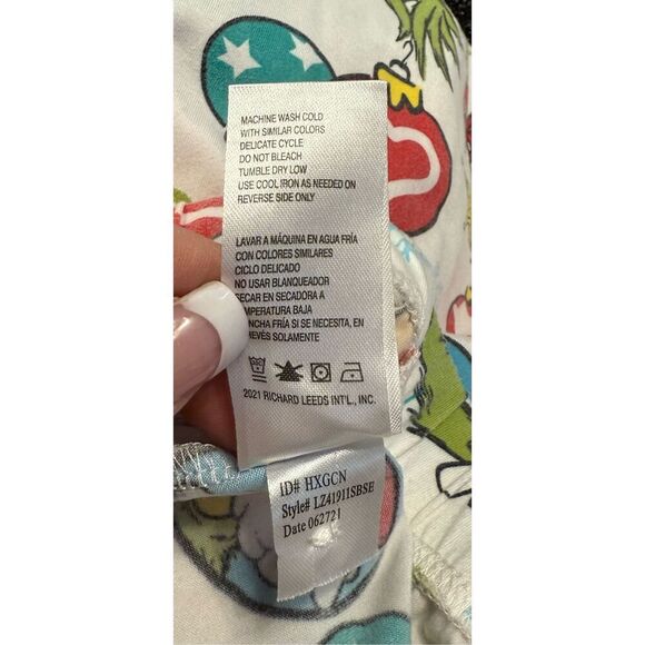 Grinch Holiday Pajamas 2Pc. Set Sz. 2XL Pull On Top and Pants Dr. Seuss - Picture 10 of 10